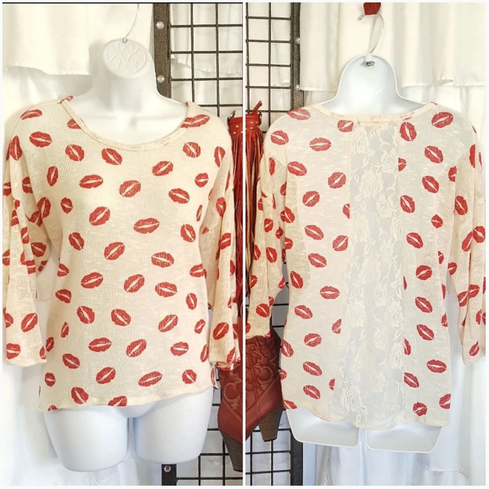 Almost Famous Knit Lips Top